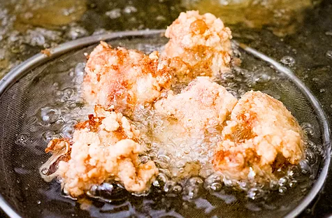 からあげ開店 博多からあげ 響 松山市大街道にオープン スイーツ カフェ ベーカリー速報