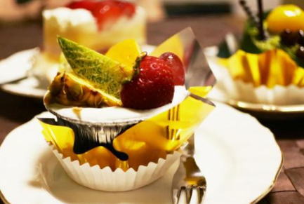 富士宮駅近く ケーキ開店12月中旬 カルム 富士宮市大宮町にオープン スイーツ カフェ ベーカリー速報